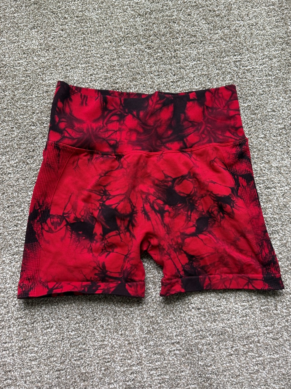 High-Waist Red Tie-Dye Women’s Workout Shorts